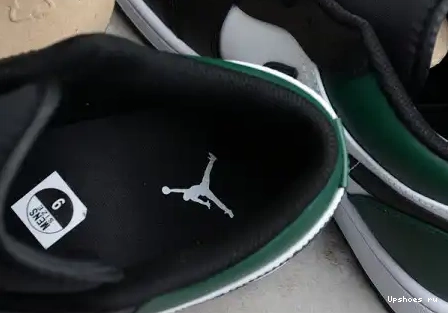 1 553558-371 553558-371 GREEN JORDAN LOW TOE - 0327